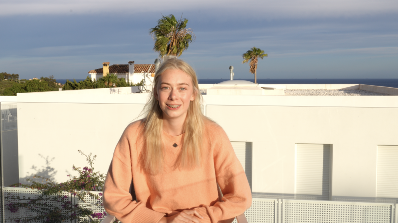 Video 1 Thumbnail